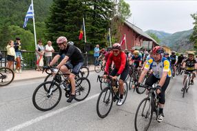 Col Connecté de Valberg : une ascension qui réunit amateurs et légendes du cyclisme